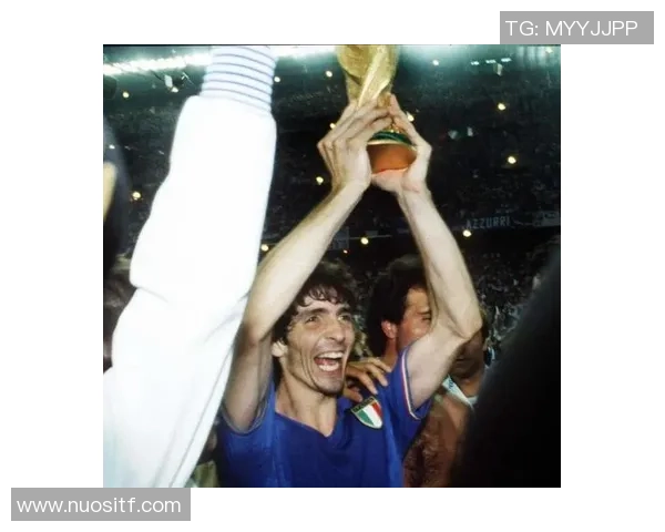 足球卡套球星收藏指南 揭开球员背后的传奇故事与卡片价值