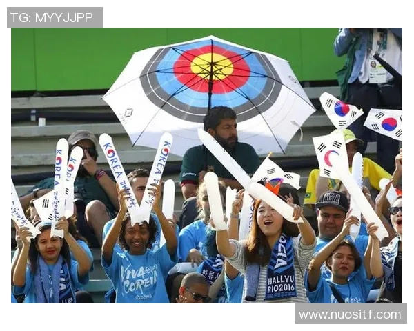 足球巨星双标现象解析从赛场表现到舆论反差的深层思考