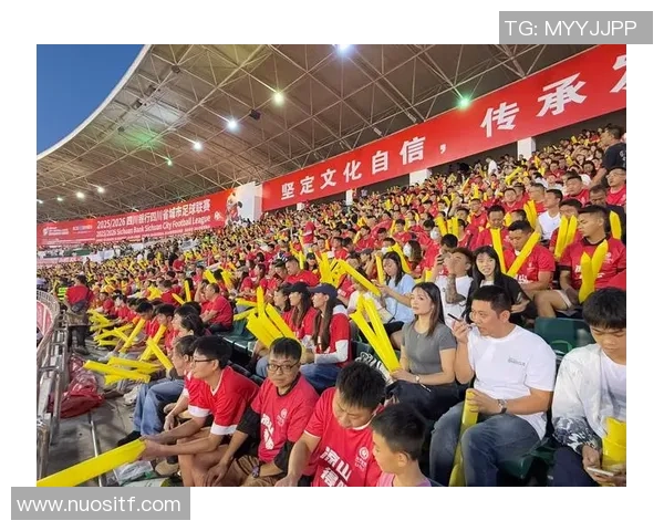 足球巨星云集 共襄盛举 球场传奇交织成辉煌时刻